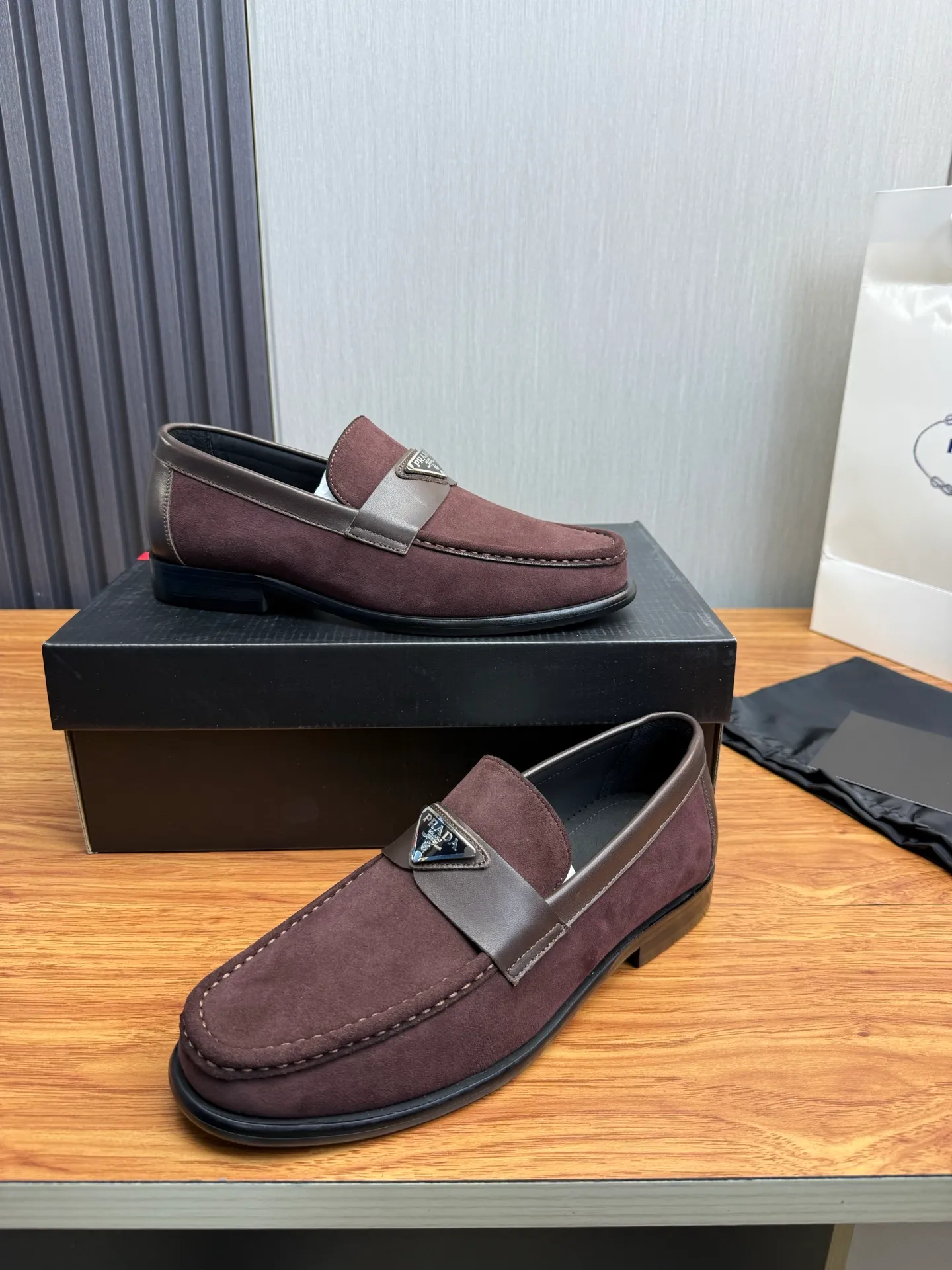Factory price 580💰 ＰＲＡＤＡPrada. Men's business casual leather shoes, luxurious and noble👞All imported original brand leather materials, just to create a more comfortable wearing experience, upper: original cowhide. Frosted cowhide➕Imported full cowhide, original outsole✔️36-45 (45 non-returnable)